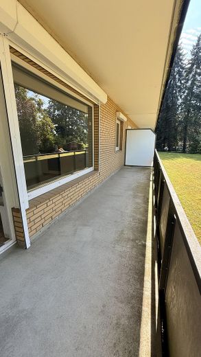 Schöne helle 1,5 Zimmer Wohnung mit großem Balkon - sofort wohlfühlen – Balkon
