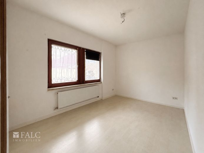 6 Einheiten. Voll vermietet. Kapitalanlage in Nortorf. – Wohnung 3 Büro (Raum digital leergeräumt)