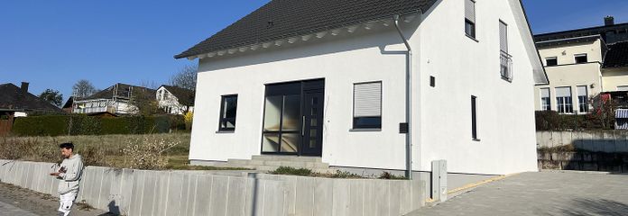 Neuwertiges EFH in bester Wohnlage