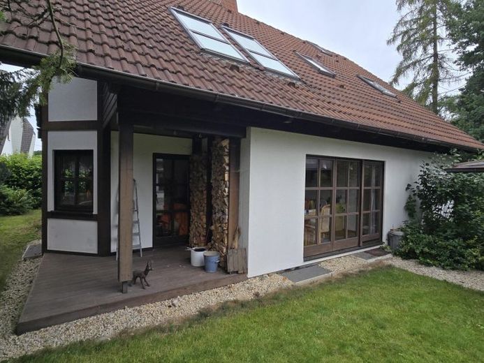 + + + Esclusiva casa unifamiliare LUX in una delle migliori zone di Zwickau + + + – Foto 1