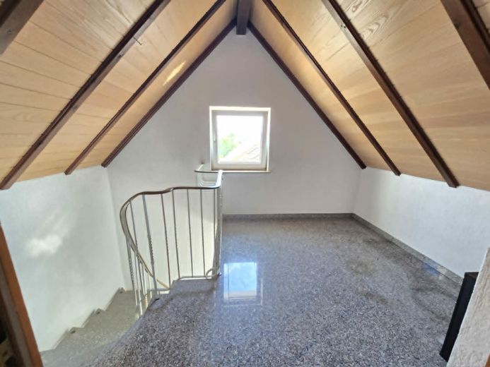Heringen-Widdershausen, 2 ZKB im DG + Balkon – 549d3c3bfb4f0acf93c3f710077d8958.jpg