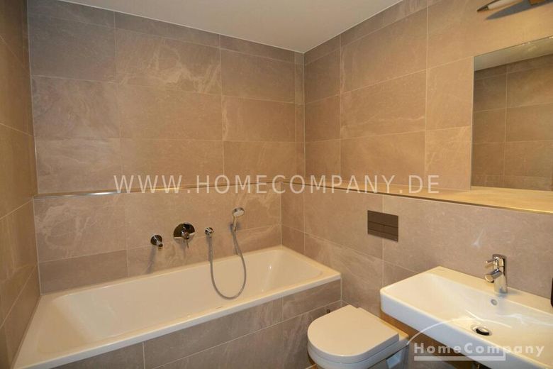 2-Zimmer-Wohnung mit Spreeblick in Tiergarten, Berlin, möbliert – 9a5a1bcd159254901973bfda944faf13397d4048.jpg