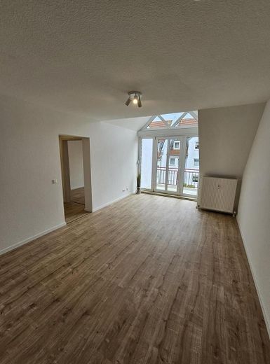 Schöne 2-Zimmer Wohnung in begehrter Lage von Fürth-Burgfarrnbach – फोटो 1