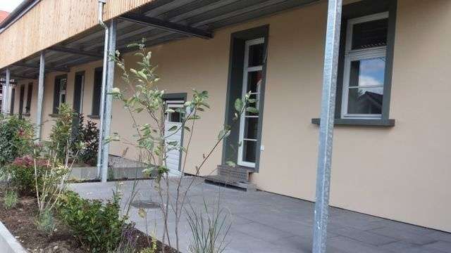 Die sehr schöne Terrasse