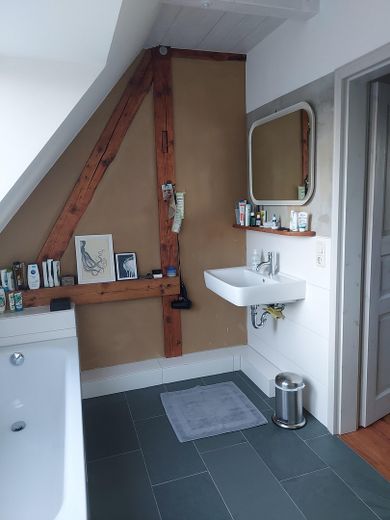 1. OG Badezimmer