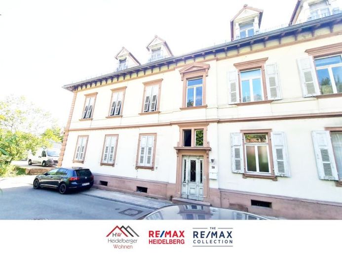 Commission-free: Old manufacturer’s villa, 6-family house with development potential 655m² living space – Foto 1