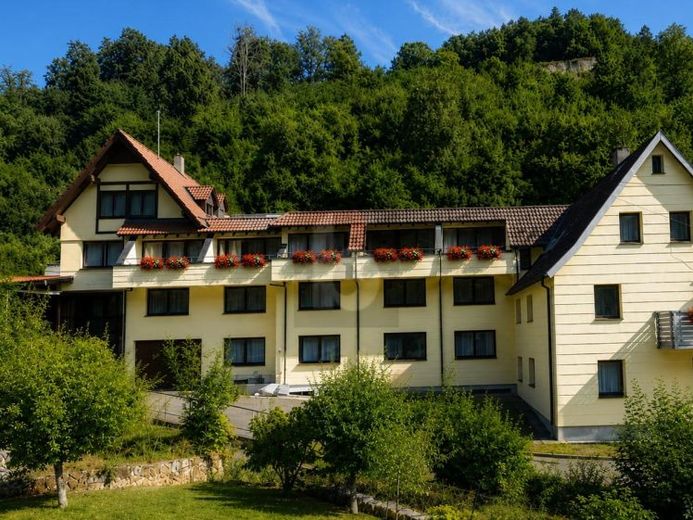 BIEN D’INVESTISSEMENT À FORT POTENTIEL – Photo 1