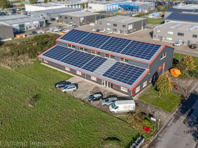 Kleve: capannone officina top attrezzato con fotovoltaico – ideale per produzione e attività commerciali – Foto 1
