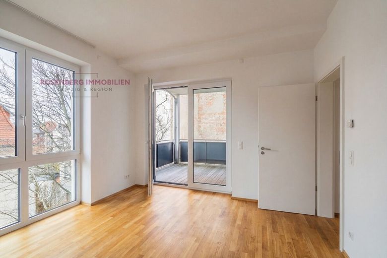 Stadtvilla Louise - 
Exclusive 3-Zimmer-Wohnung mit Balkon als solide Kapitalanlage – 8867b3b1-14ecd4f9-schlafzimmer-etagenwohnung-in-leipzig-leipzig-zentrum-nord-gohlis-sued-jpg-schlafzimmer-staging-etagenwohnung-in-leipzig-leipzig-zentrum-nord-gohlis-sued