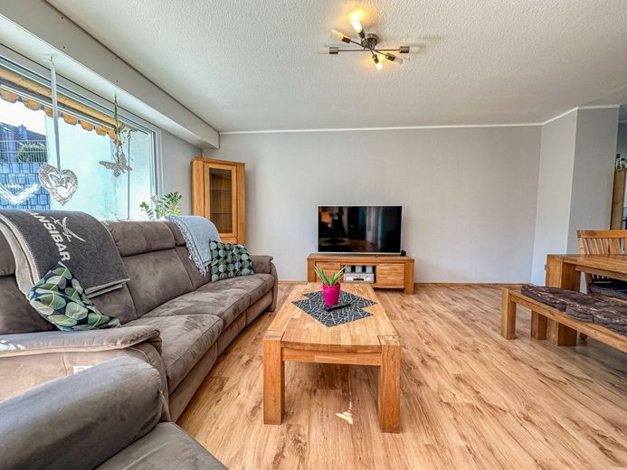 Wohlfühloase im Lenneper Reihenendhaus – Wohnzimmer