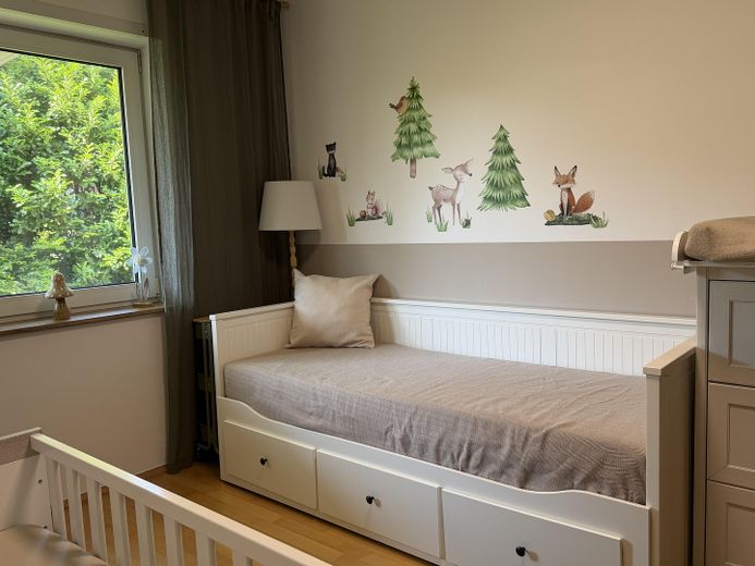 Außergewöhnliche Maisonette mit Haus-im-Haus-Charakter in MG-Schrievers – फोटो 4
