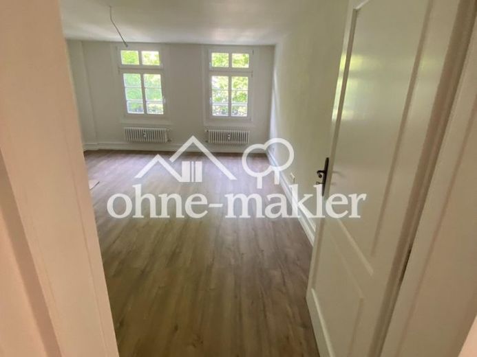 Modernisierte 4 Zimmer/Kü/Bad/Gäste WC in zentraler Kurparklage – Foto 1