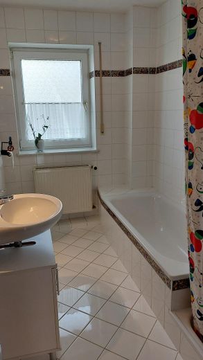 Haus 6 Zimmer 3 Bäder Garage Garten KG-Winkels Südlage – Foto 8