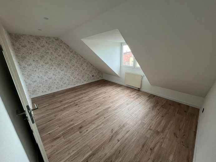 Familiendomizil in Brühl Badorf: Reihenendhaus mit großem Garten, Smarthome & Top-Lage – Schlafzimmer 3 - Dachgeschoss