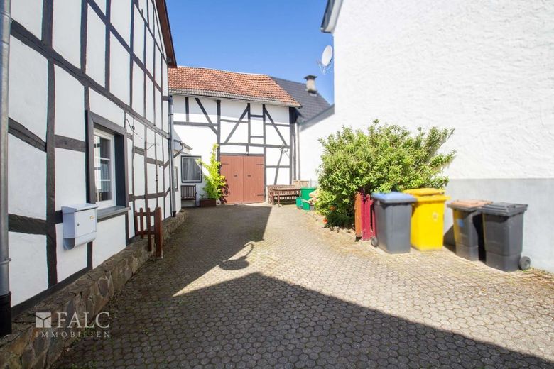 Alte Liebe rostet nicht! – Innenhof