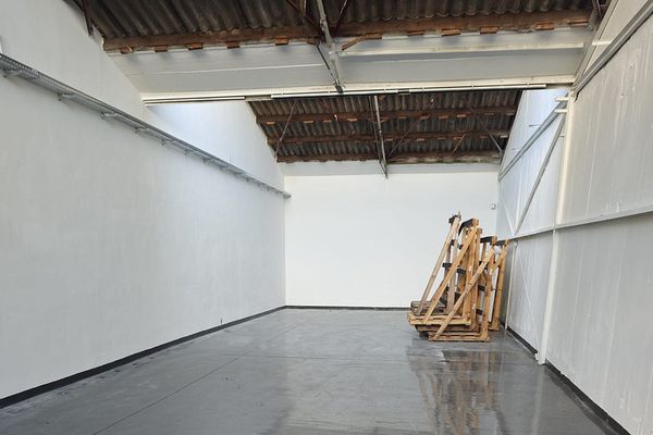 Lagerhalle 130m² zu vermieten