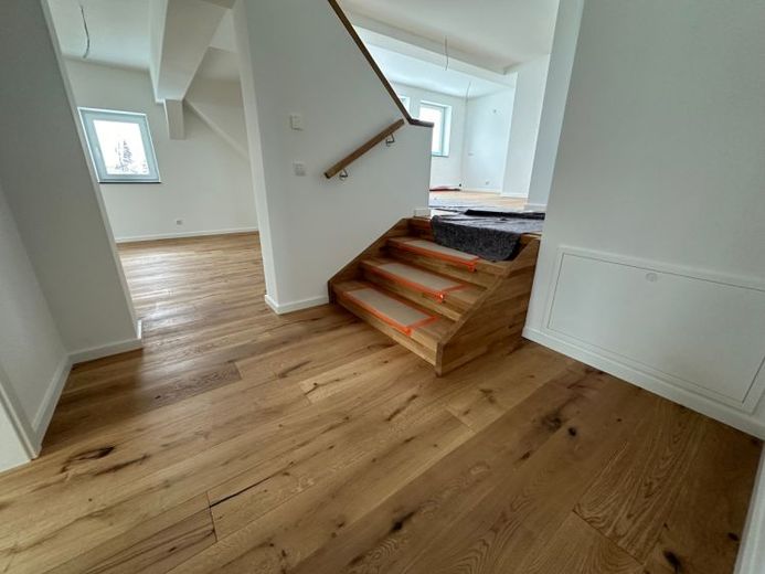 29 m² Dachterasse + Wanne und Dusche - Gäste-WC . u.v.m. – Foto 1