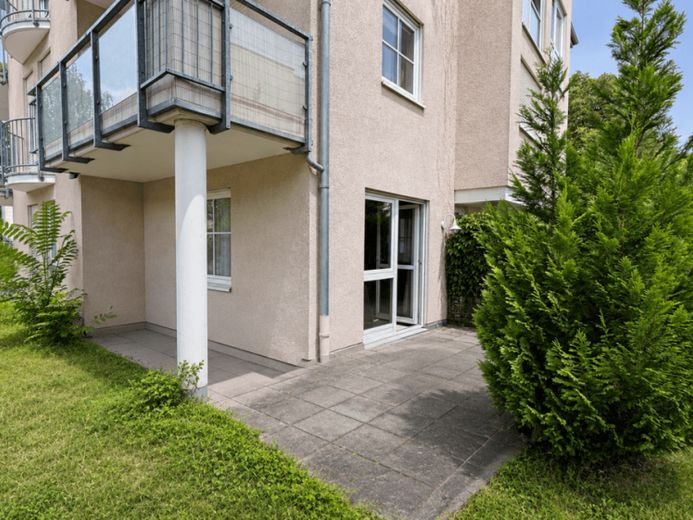 Erdgeschosswohnung mit Terrasse & Nutzungsrecht am Garten – Foto 1