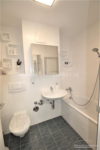 24967 HomeCompany Dresden Umeblowane umeblowane mieszkanie 2-pokojowe z balkonem w Dreźnie – Radeberger Vorstadt maks. 2 osoby – d27f40012b49f3a129cd4229c698cdd8146f5362.jpg