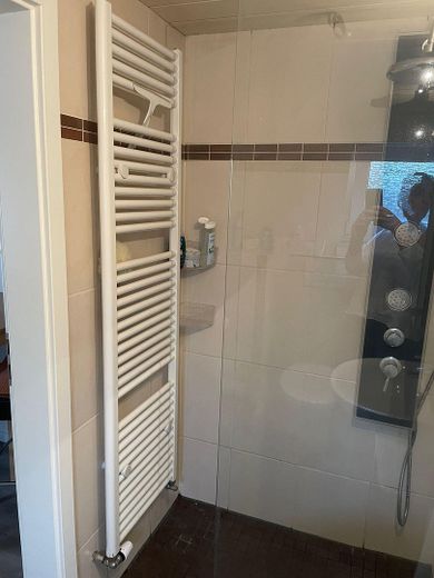 Einliegerwohnung Bad/Dusche
