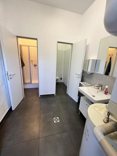 1.848 m²  Gewerbehalle für Produktion / Lager / Handel – Foto 8