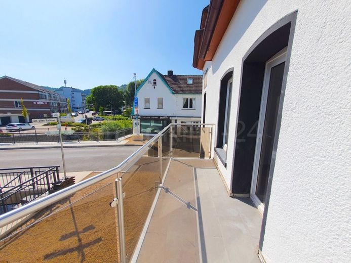 ++ WOHN- UND GESCHÄFTSHAUS IN ZENTRALER LAGE! TOP RENDITE!! ++ – BALKON