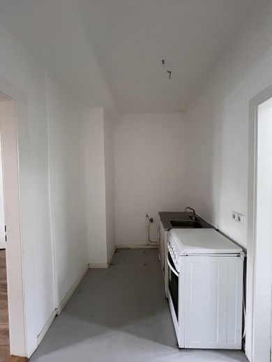 Klein, gemütlich, zentral – ideales Zuhause für eine Person – Kochbereich