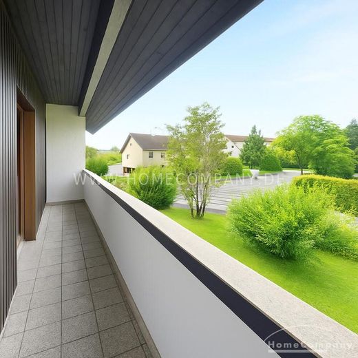 Voll möblierte Wohnung mit 5 Schlafzimmern, Balkon und Parkplatz in Höhenkirchen-Siegertsbrunn – ideal für WGs oder Familie – 34b2bbd0a6d3885836f8183c68a6bd101b6bd045.jpg