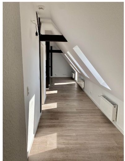 zentrale 1 Zimmer Wohnung mit kleiner Dachterasse für Azubis oder Studenten – Foto 7