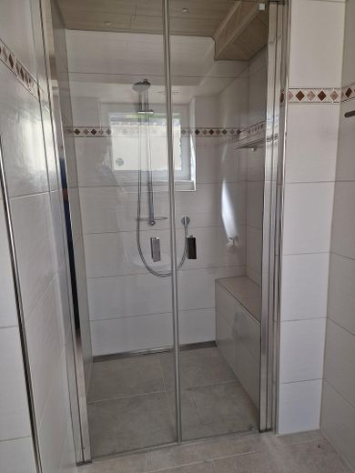 Barrierefreie Dusche UG