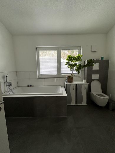 Badezimmer Bild 1