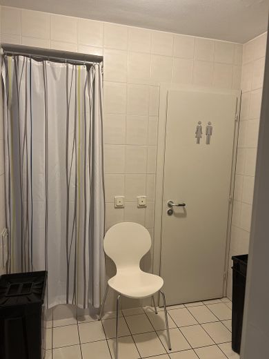 Dusche und WC