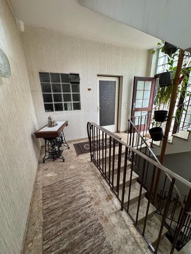 Großes Zwei-Familien/Generationenhaus mit Wintergarten, Hof, Scheune & Garten - PROVISIONSFREI – Foto 9