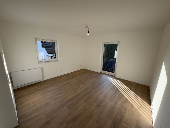 La vostra opportunità di avere una casa di proprietà – Casa a schiera efficiente dal punto di vista energetico in una posizione privilegiata (KfW55) – Schlafzimmer 2