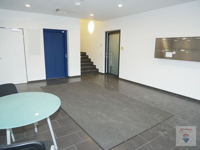 Foyer (2)