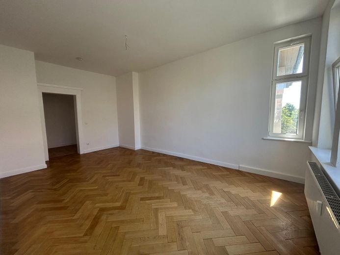 Lichtdurchflutete 5-Zimmer-Wohnung im Paulusviertel – Zimmer 4