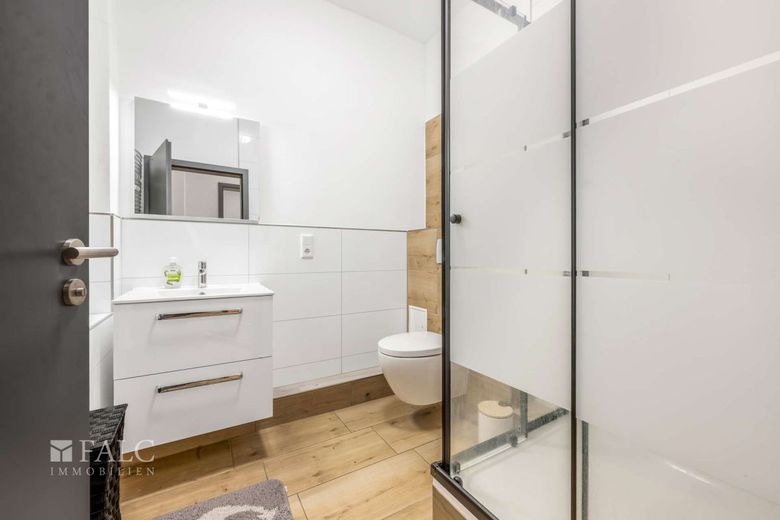 Attraktives Investment im Bremer Bahnhofsviertel - Perfekt für Ferienvermietung – Badezimmer