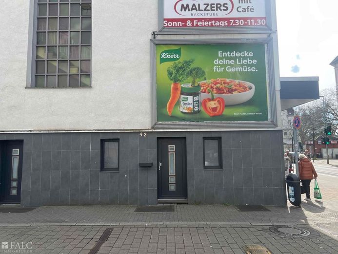 Moderne Etagenwohnung in Essen-Katernberg – Haustür