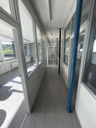 Attraktive Gewerberäume in ruhiger Waldrandlage – Foto 3