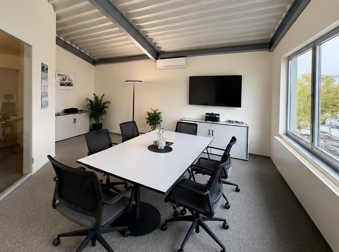 Repräsentative klimatisierte Büroflächen, Gesamtfläche 470qm, in Brühl Ost. – Büro6, 2.OG