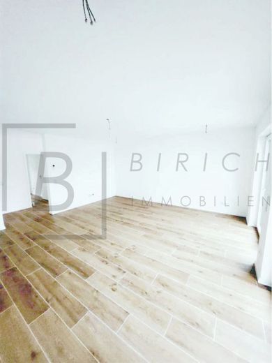 Attraktive Kapitalanlage mit 5 Wohneinheiten – Kundenbild_6_Zimmer