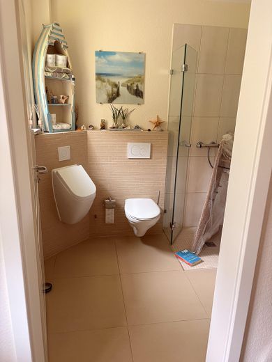 Gäste WC + Dusche