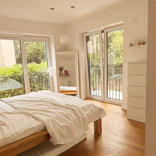 Modern wooncomfort en hoogwaardige details op de Moniberg – Photo 17