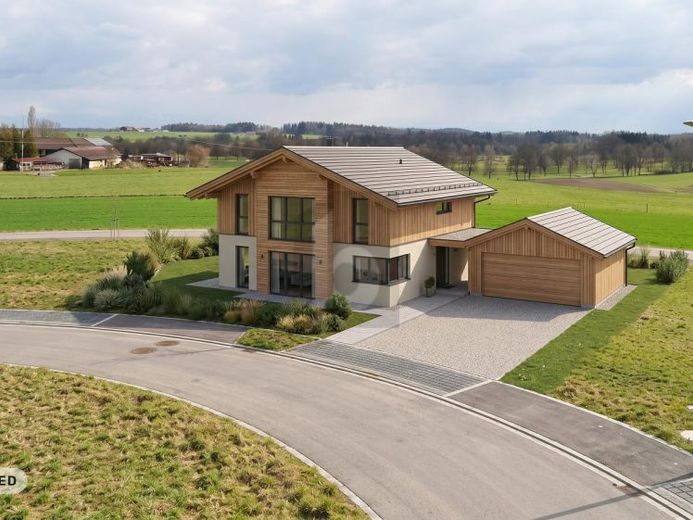 Dream home with Alpine view – Photo 1