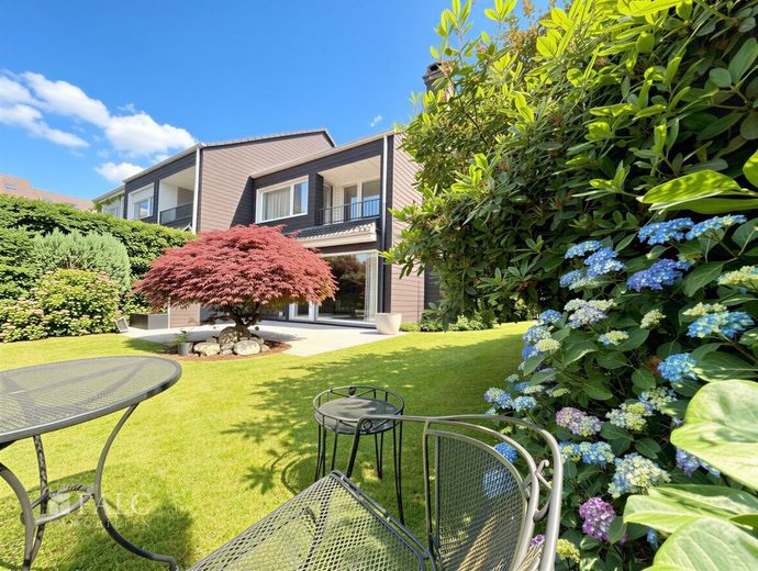 Familienglück im Grünen: Reihenendhaus mit Garten, Garage und viel Platz in Remscheid-Lüttringhausen – Garten
