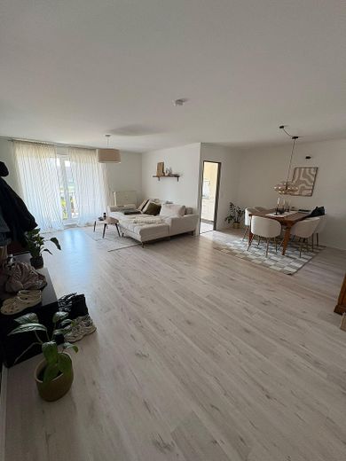 TOP Wohnung im 1. OG – Wohn-/Essbereich