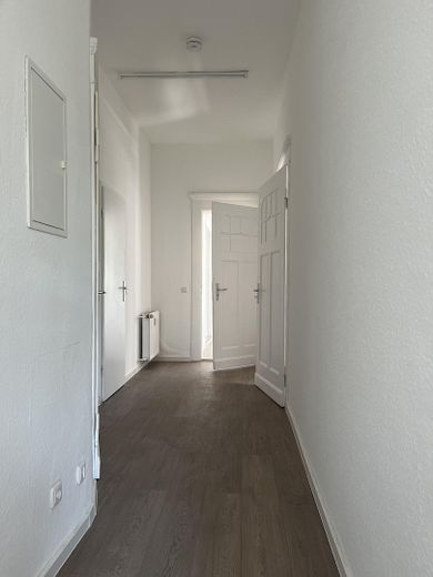 Erstbezug nach Sanierung - Großzügige 3-Raumwohnung in Zwickau-Nord im 1. OG – फोटो 2