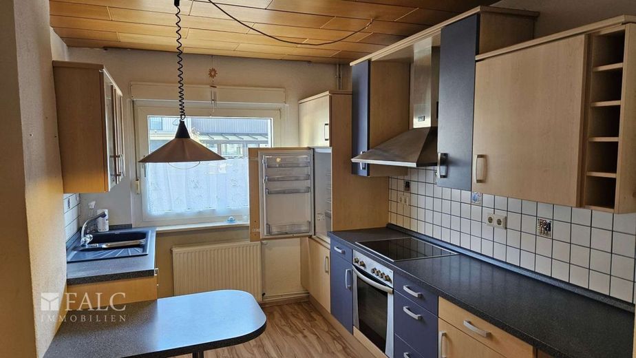 Reihenmittelhaus mit Wärmepumpe und PV Anlage – Küche