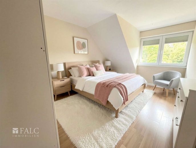 Charmante 4-Zimmer-Maisonettewohnung mit viel Platz für die ganze Familie – Schlafzimmer
