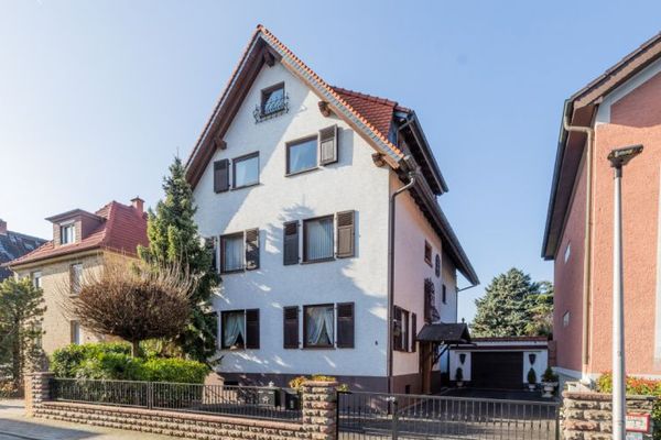 Dwa mieszkania własnościowe lub 2 domy *dom dwurodzinny podzielony zgodnie z ustawą o własności lokali*